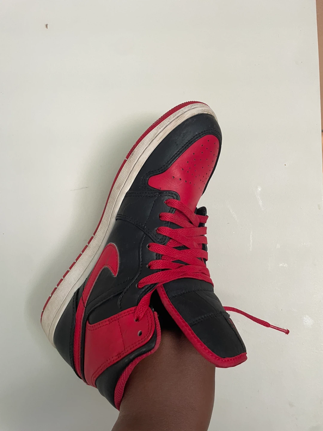 Air Jordan 1 Mid SE Shoes - photo 2