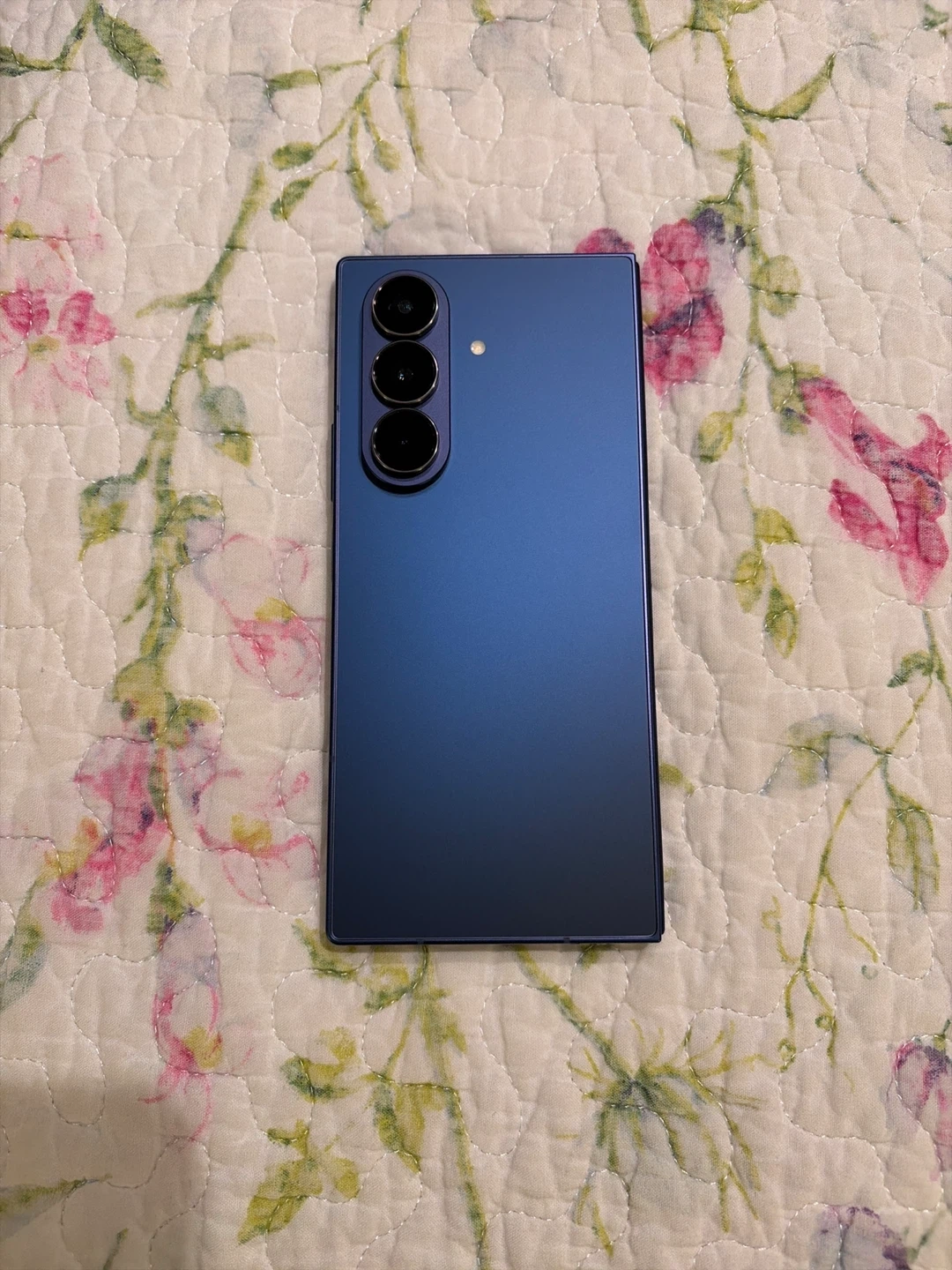 Samsung Galaxy Fold 7, Blue color, 512 GB — Pristine condition - photo 4