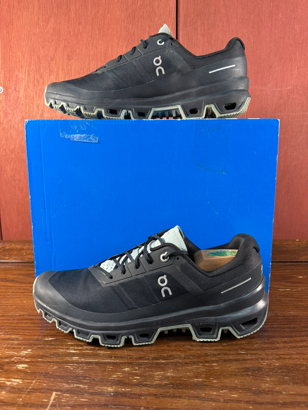 On Cloudventure Trail Running Shoes Black/Cobble Womens Sz 10,5