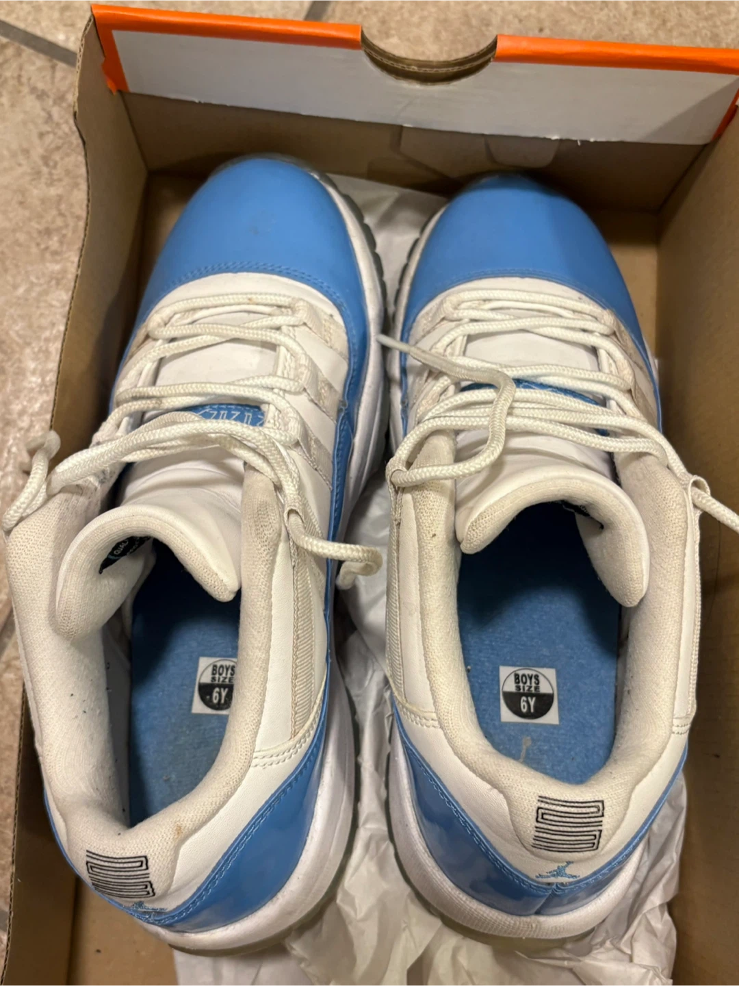 Jordan 11 Retro Low Blue Boy/Youth size 6Y
