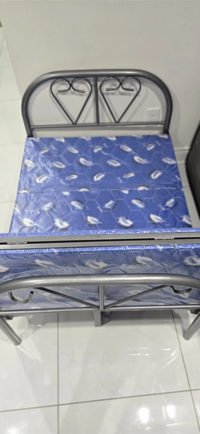 Moving out- Folding Bed Frame with Mattress - photo 2