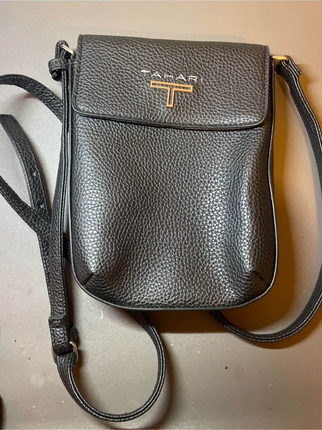 Tahari Black Leather Crossbody Bag - photo 5