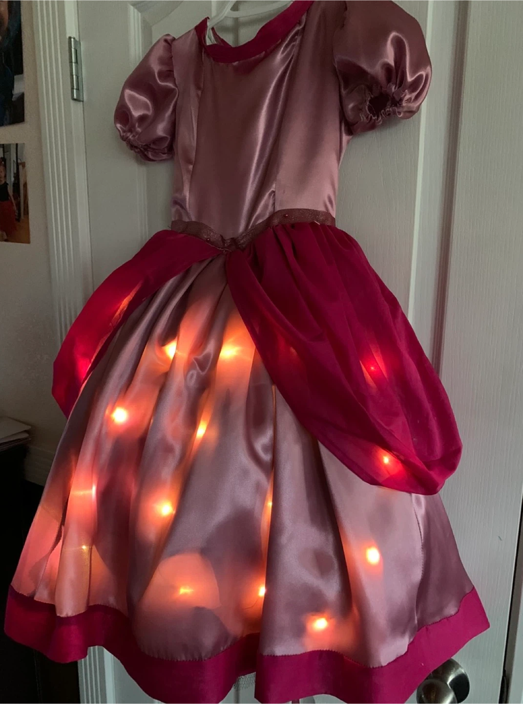 Kids Princess peach Dress with Lights