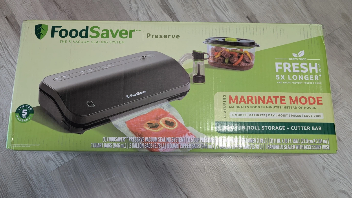 FoodSaver Vacuum Sealer - photo 3