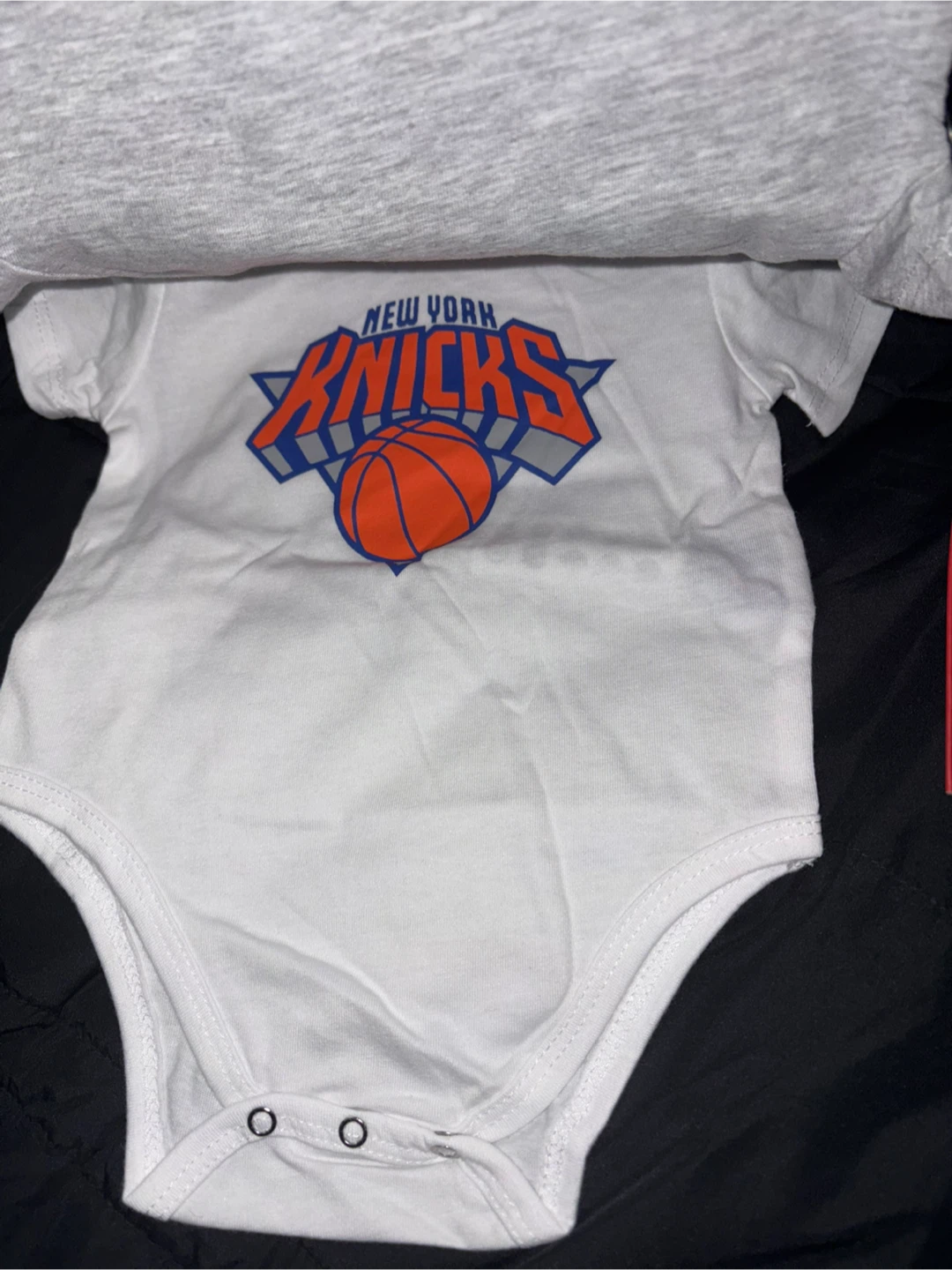 Brand new NBA Super Soft Cotton 3 in 1 pack Short Sleeve Creeper - photo 4