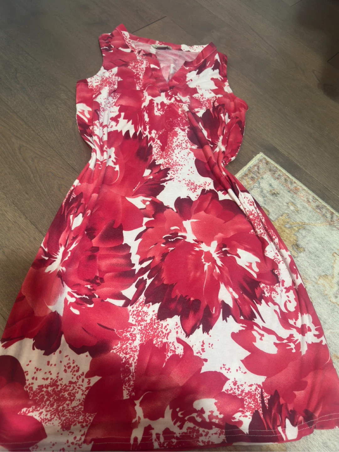 DKR & Company Women's Floral Print V-Neck Dress - Size S/P