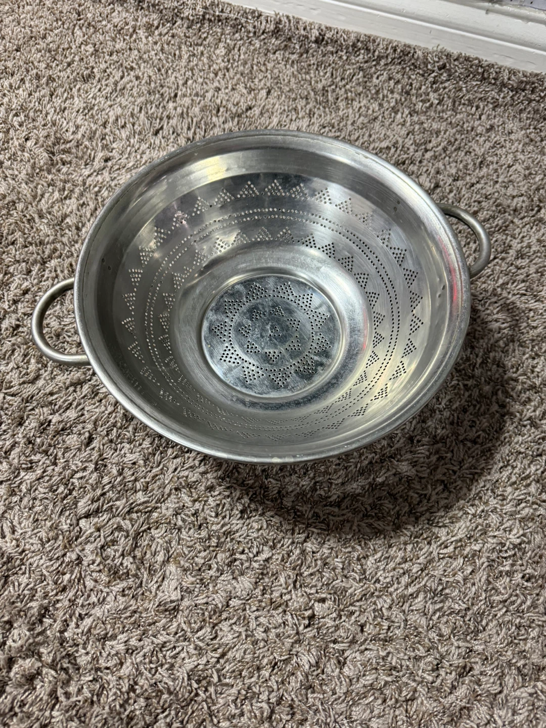 Set of 4 Pyrex Glass Bakeware Dishes & Metal Colander - photo 4