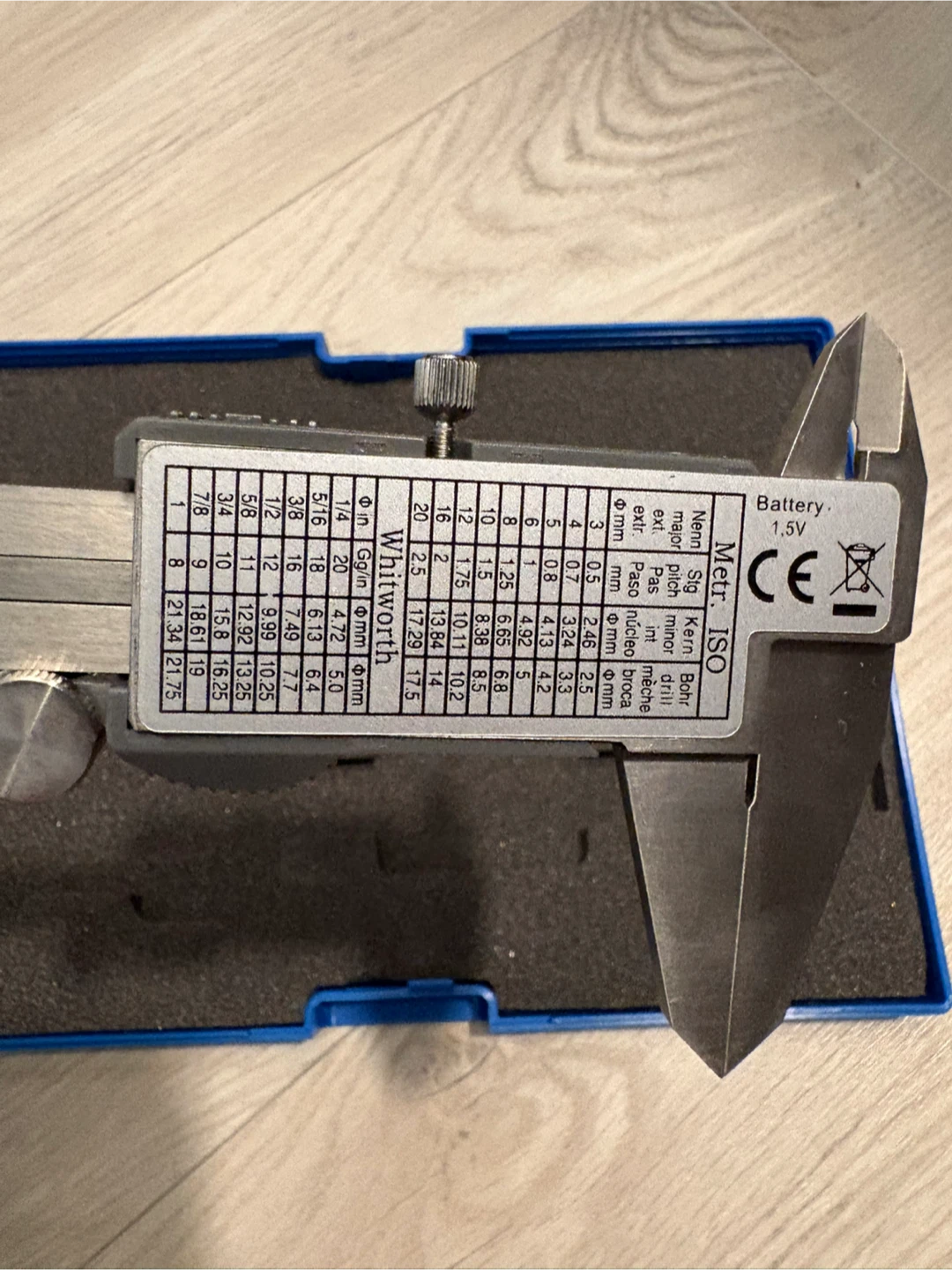 Digital Caliper Tool with Case - photo 3