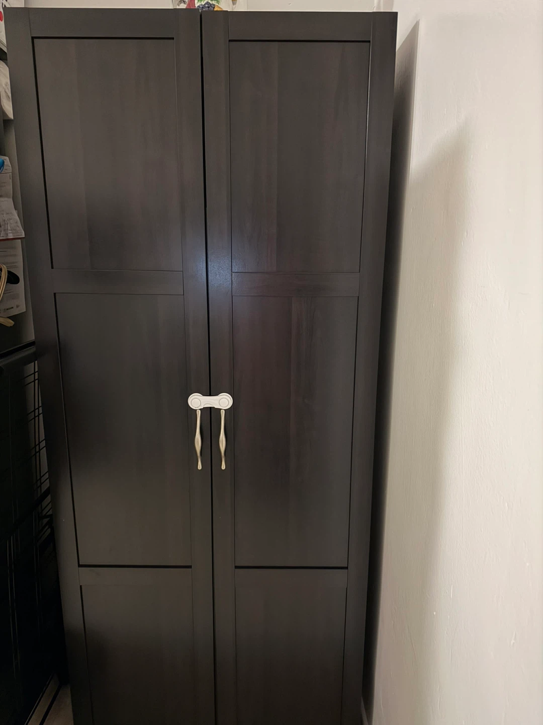 Dark Brown Double Door Cabinet / Pantry
