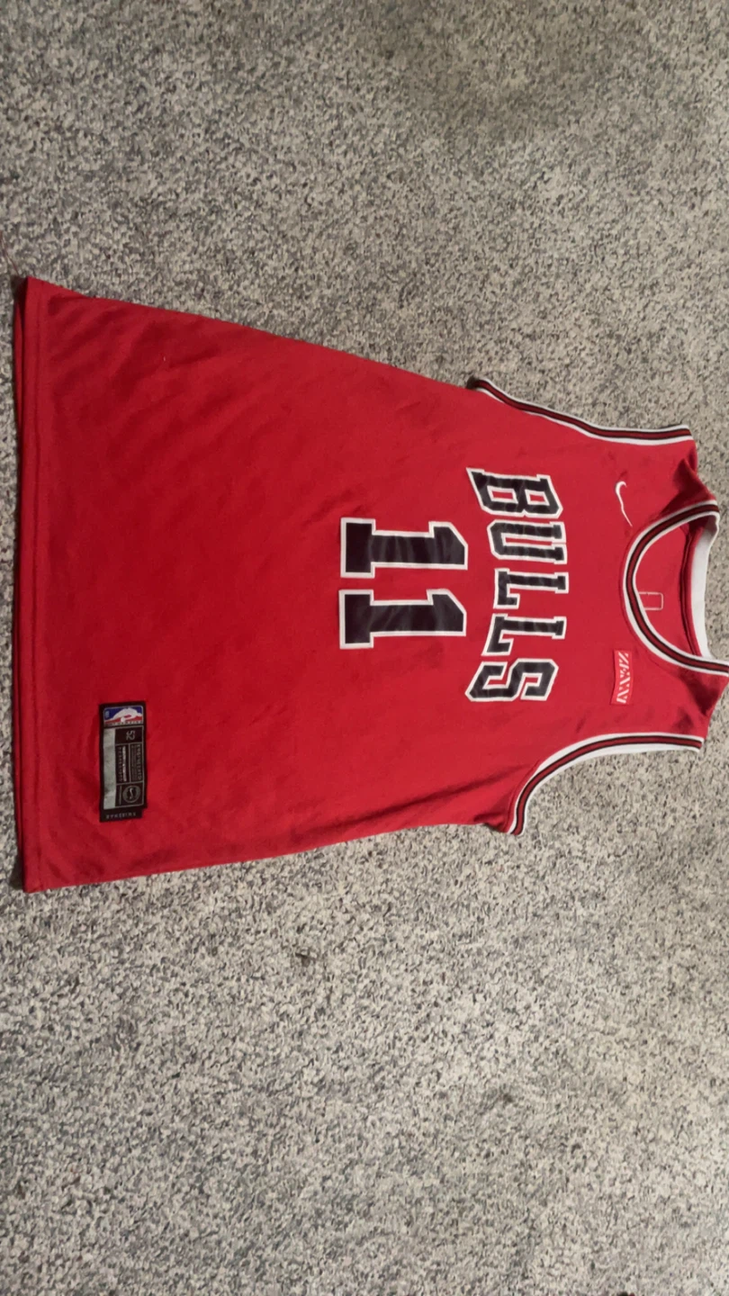 DeMar DeRozan Jersey Size 52 - photo 3