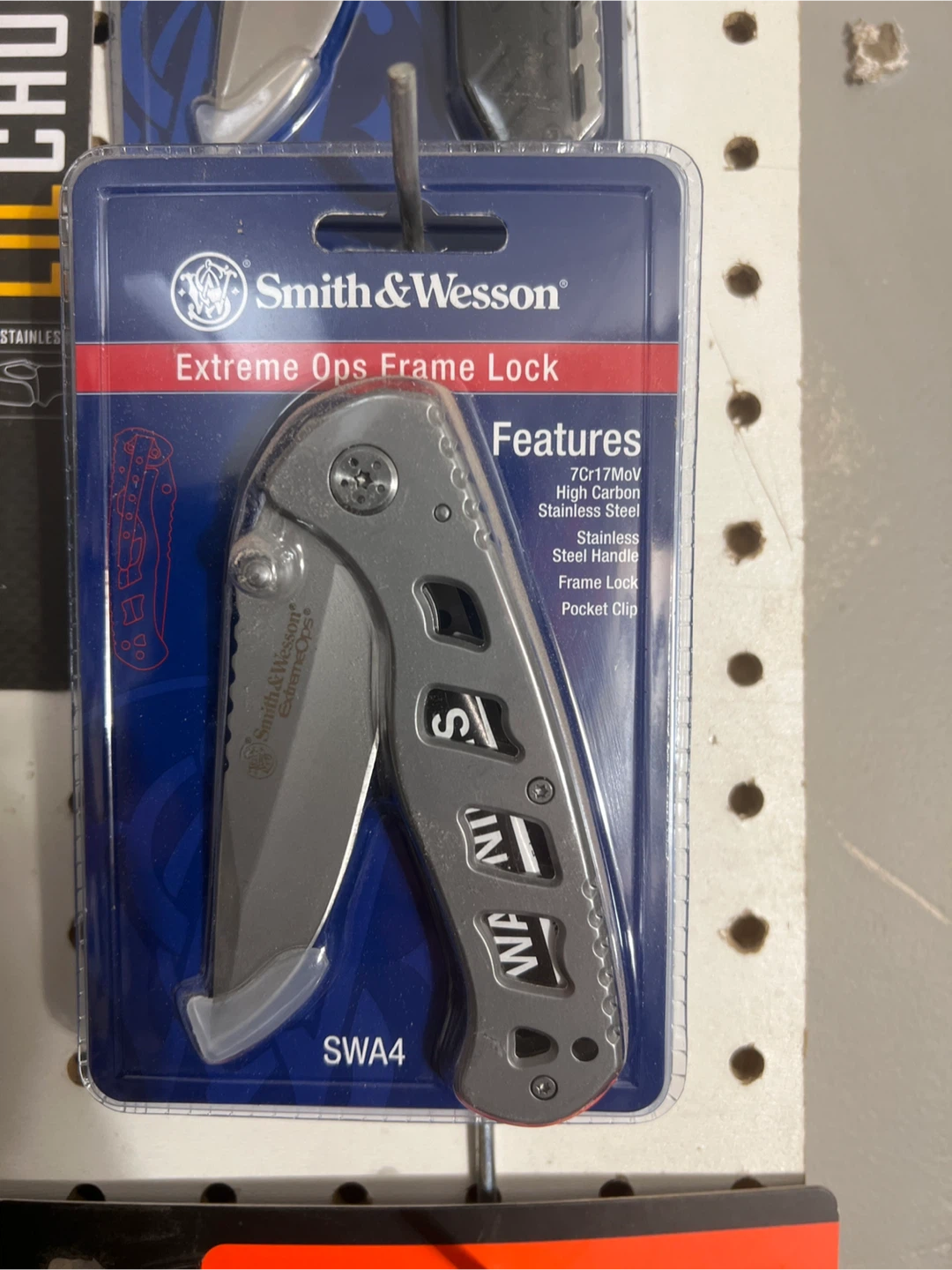 Smith & Wesson Extreme Ops Frame Lock Knife