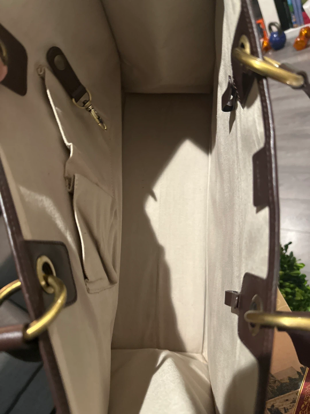 Burberry Tote Bag - photo 4