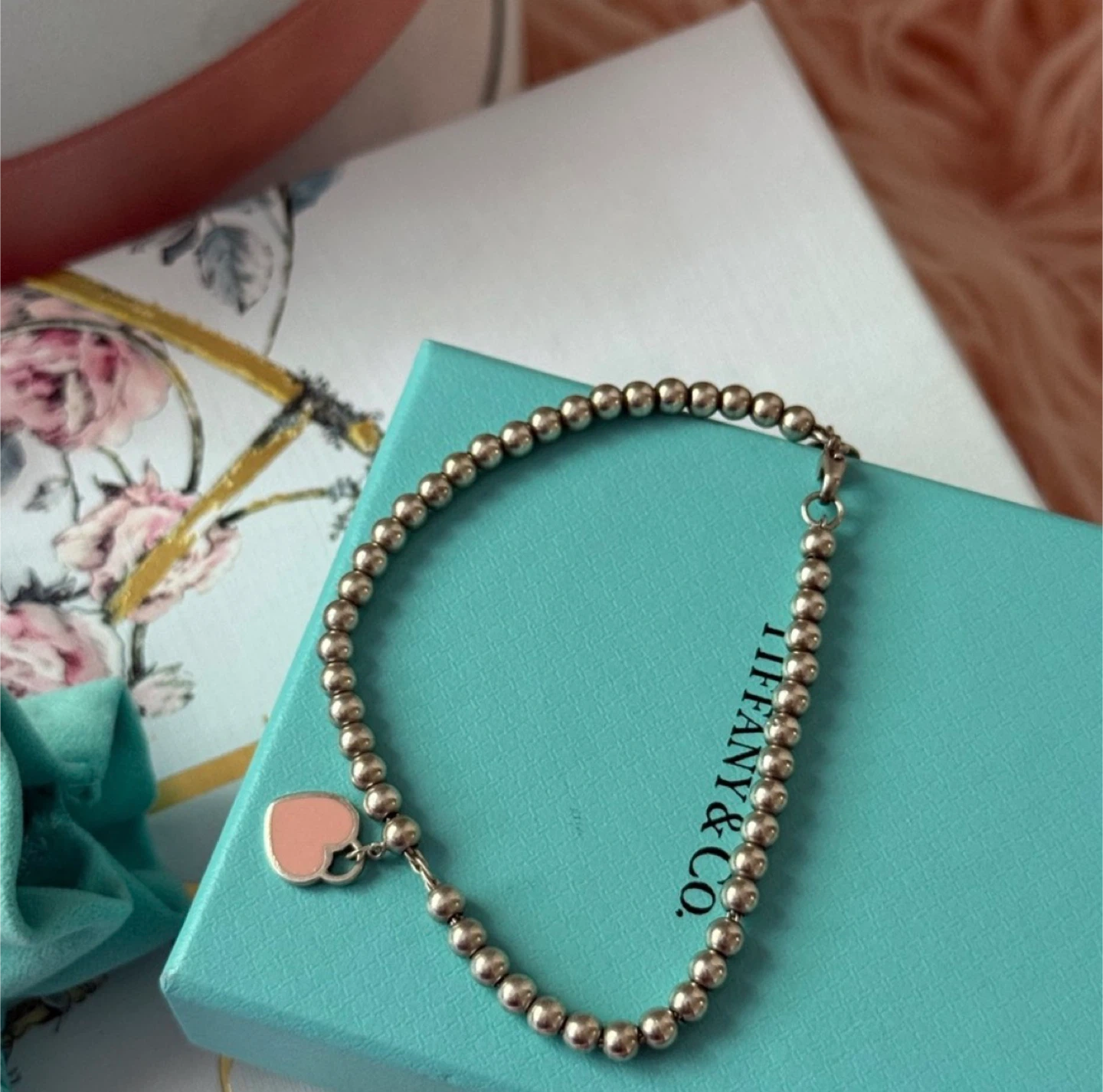 Tiffany & Co. Silver Bead Bracelet with Pink Heart Charm - photo 3