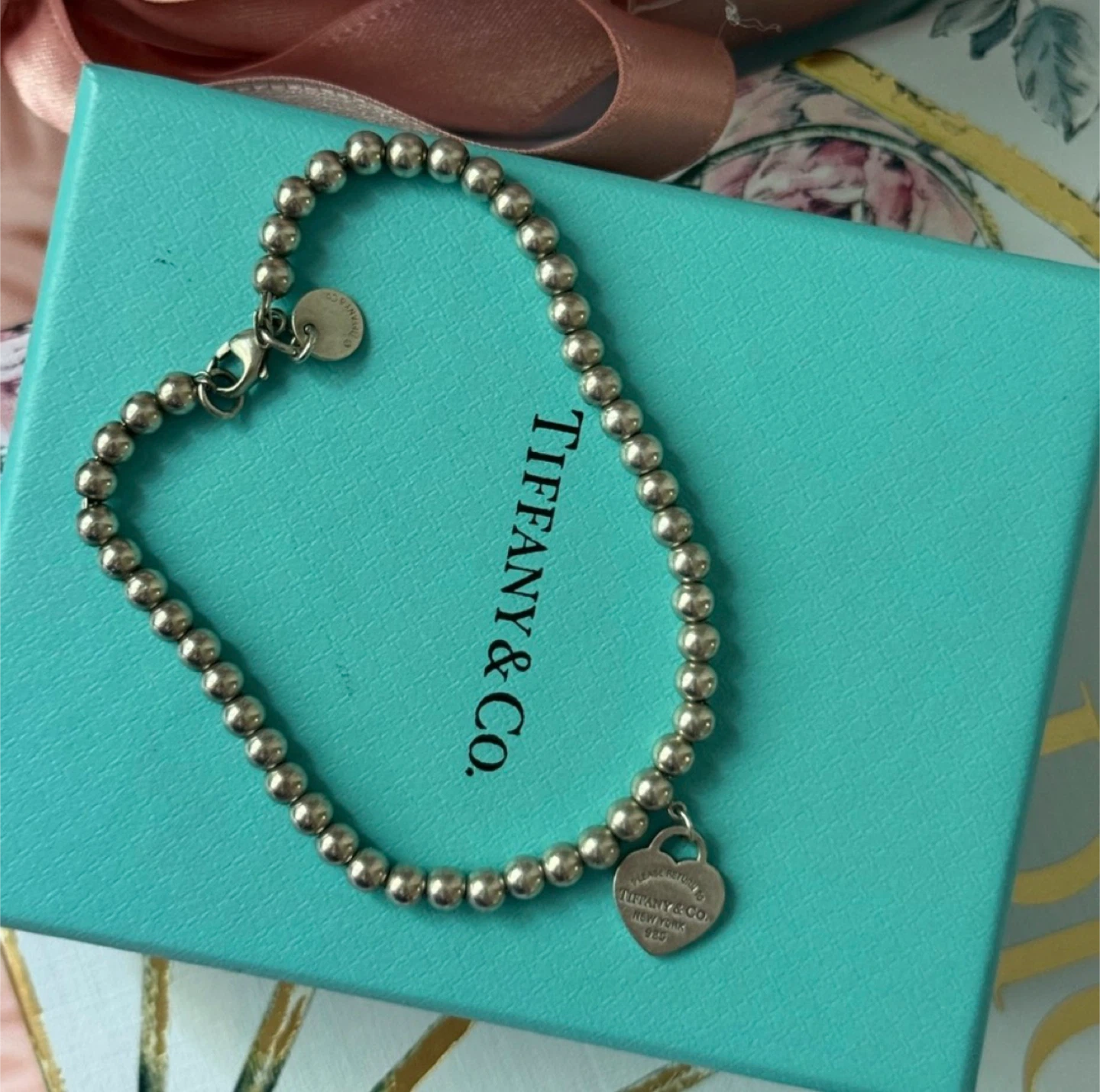 Tiffany & Co. Silver Bead Bracelet with Pink Heart Charm - photo 2