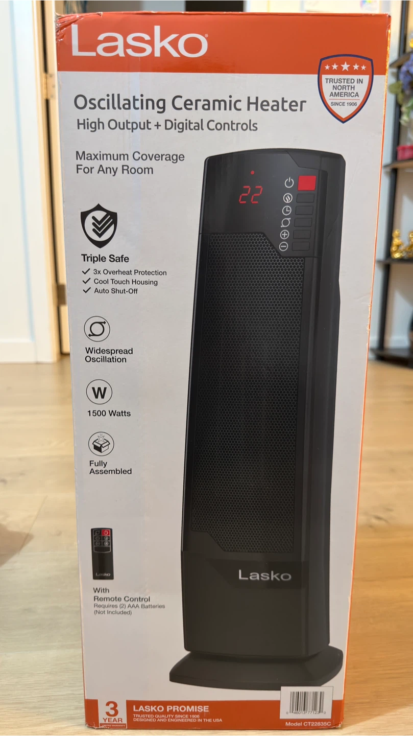 Lasko Oscillating Ceramic Heater with Remote