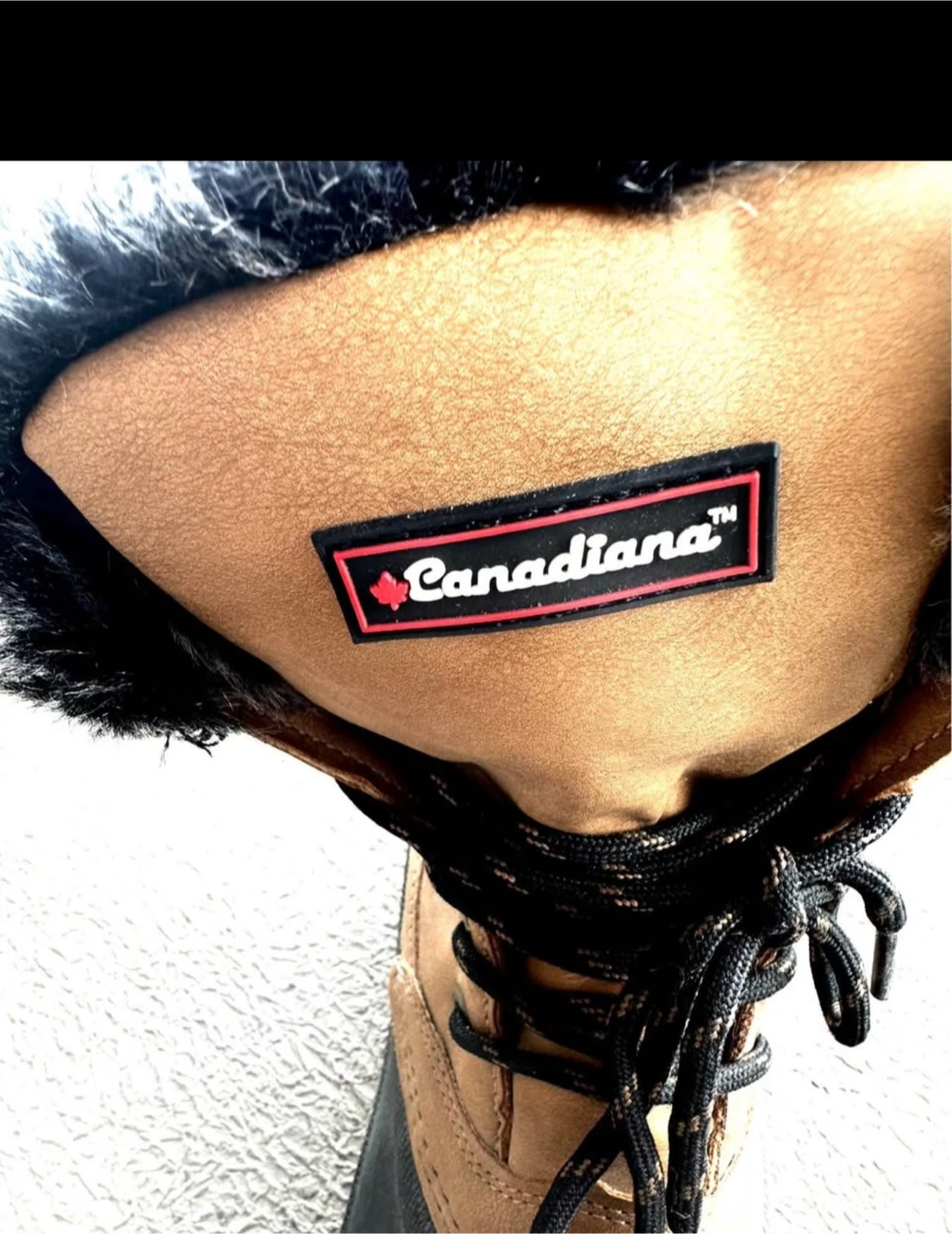 Canadiana Winter Boots with Fur Trim