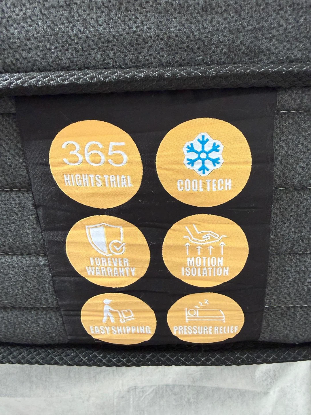 Queen Size Mattress with CoolTech - photo 3