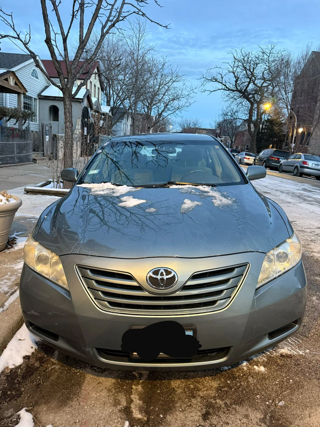 Toyota Camry Sedan - photo 2