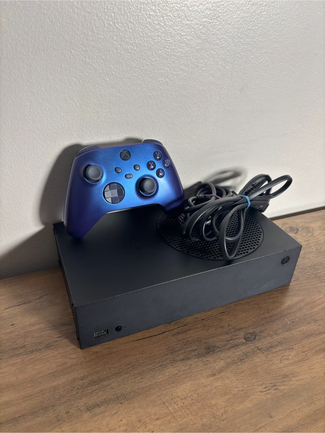 Xbox Series S Carbon Black 1TB + Controller - Act Now!
