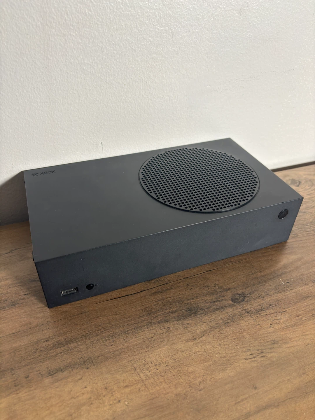 Xbox Series S Carbon Black 1TB + Controller - Act Now! - photo 2