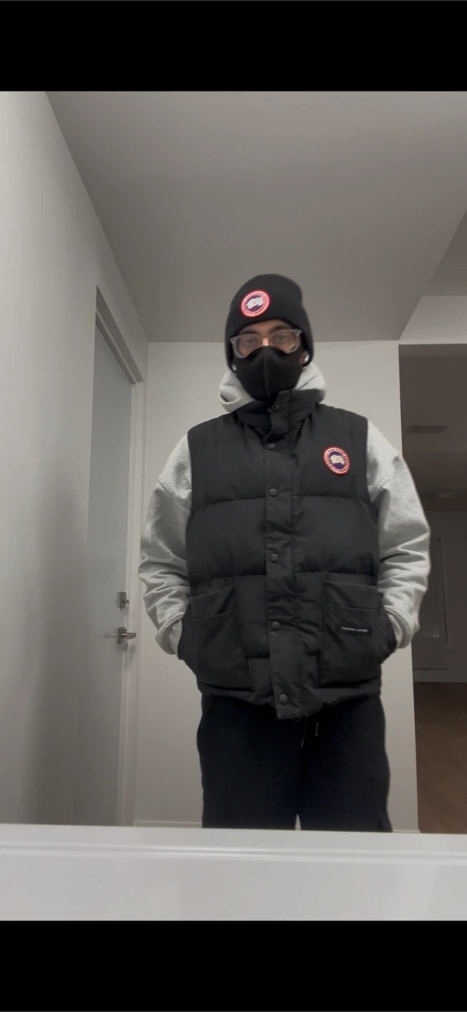 Authentic Canada Goose Crew Vest jacket