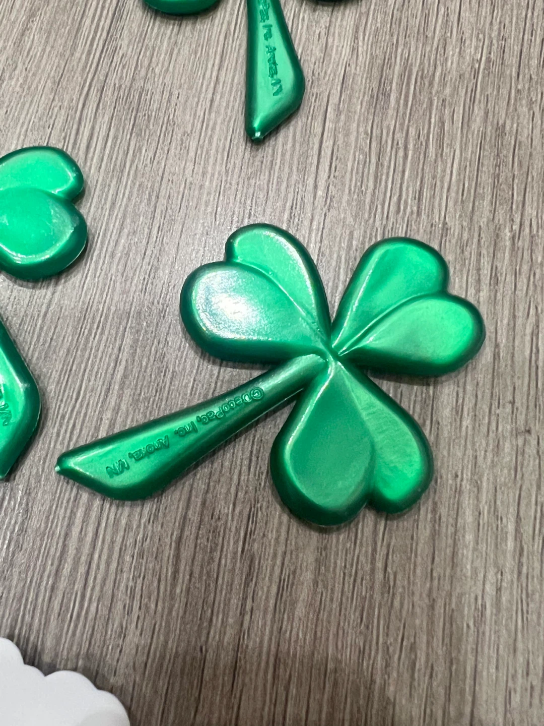 St. Patrick's Day Shamrock Decorations (Set of 6) - photo 4