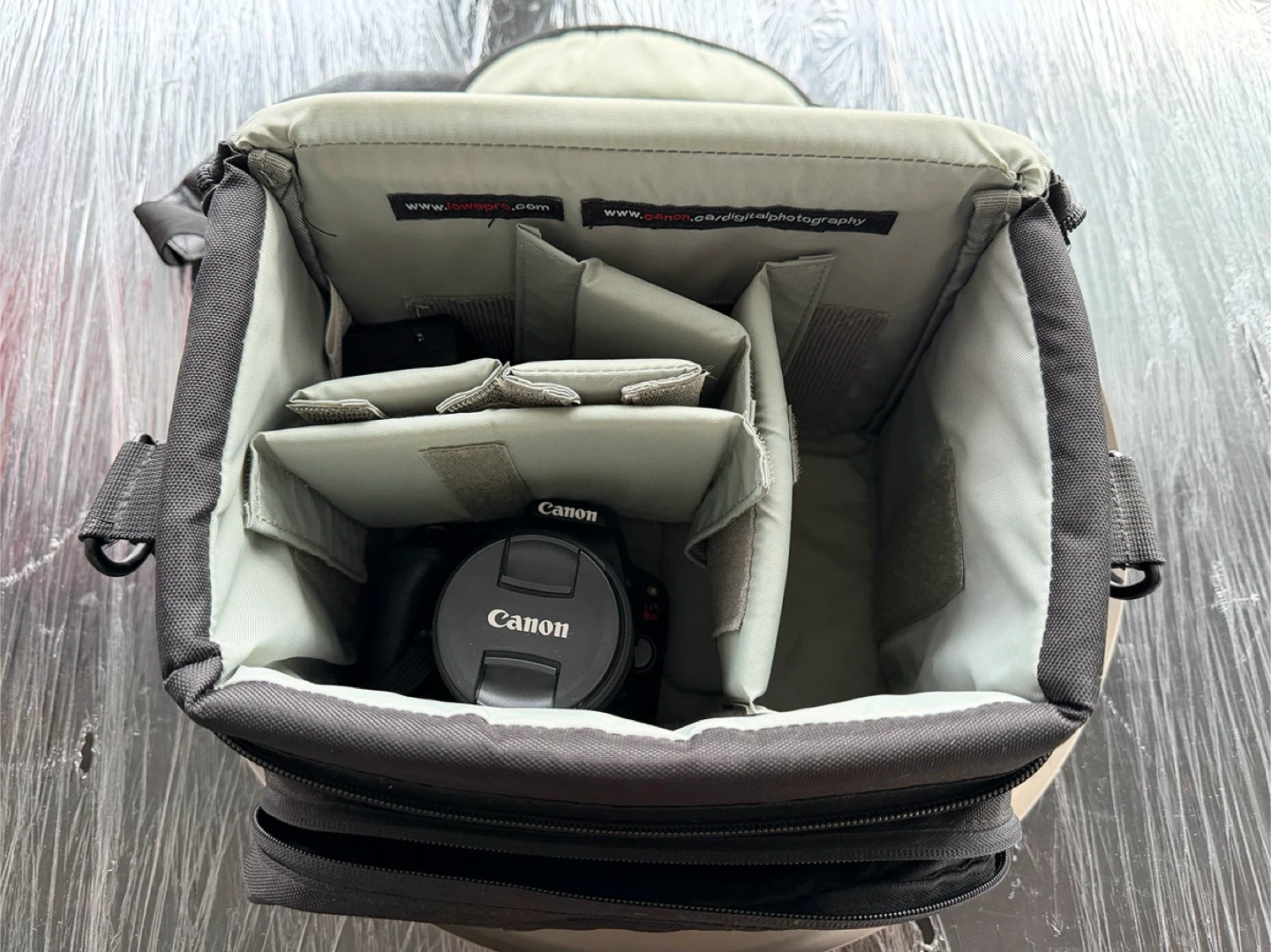 Canon EOS Rebel SL2 200D DSLR Camera For Vlog+Lowepro Bag - photo 4