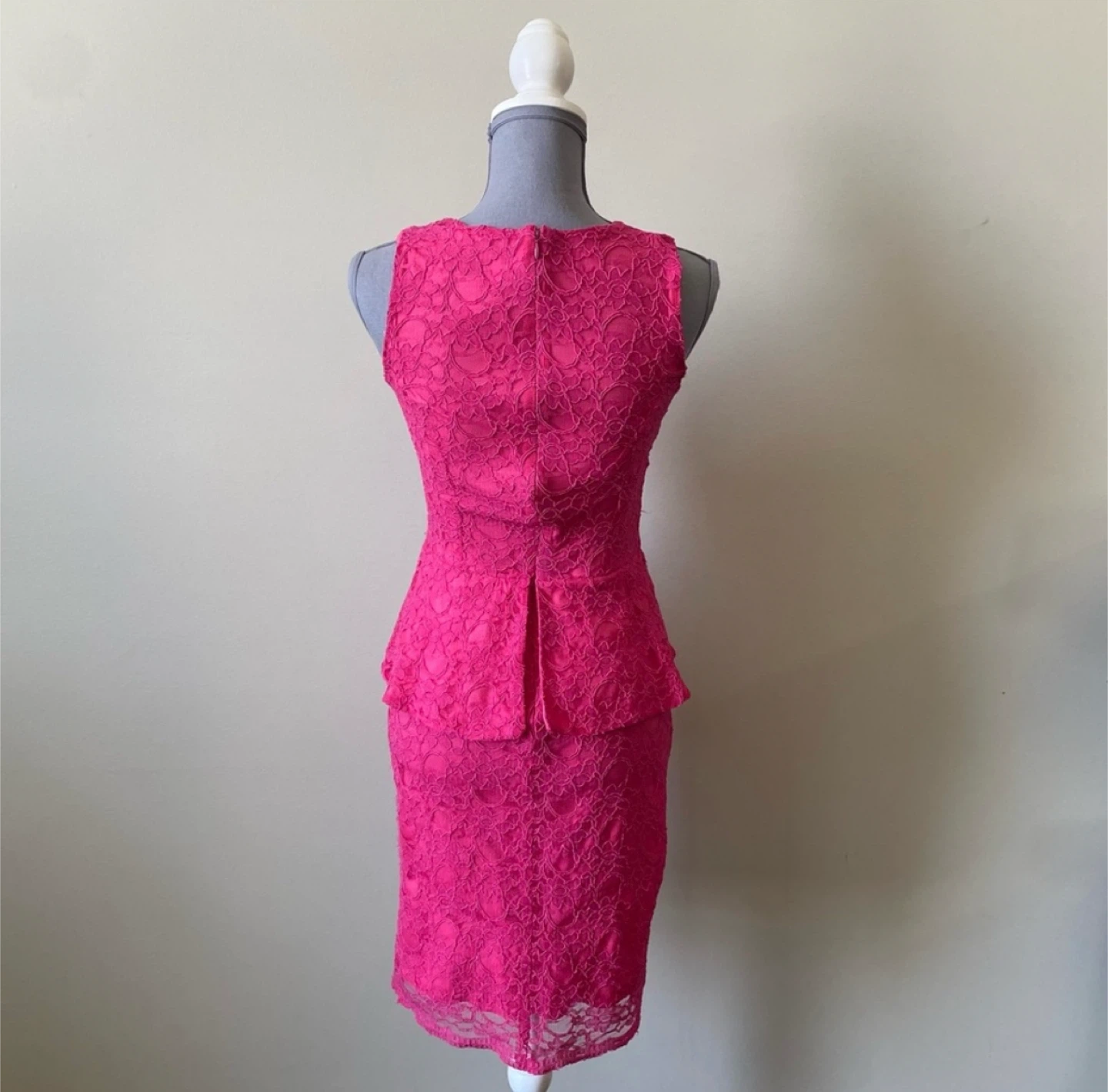 Joseph Ribkoff Barbie Hot Pink Lace Overlay Peplum Dress - photo 2