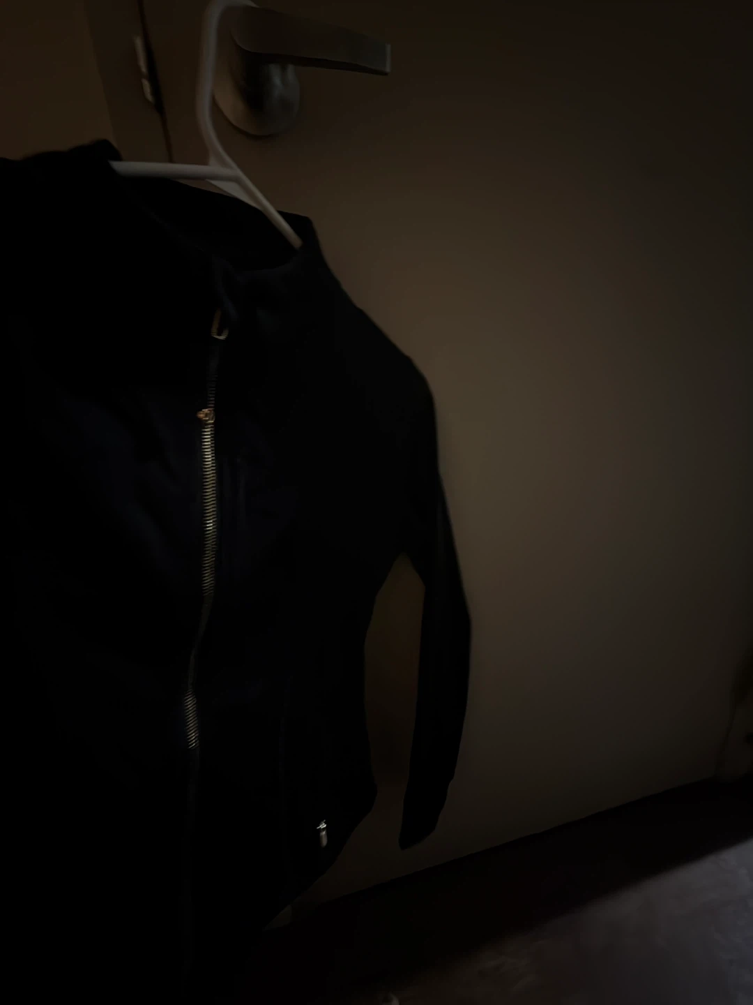 Lululemon Jacket - photo 2