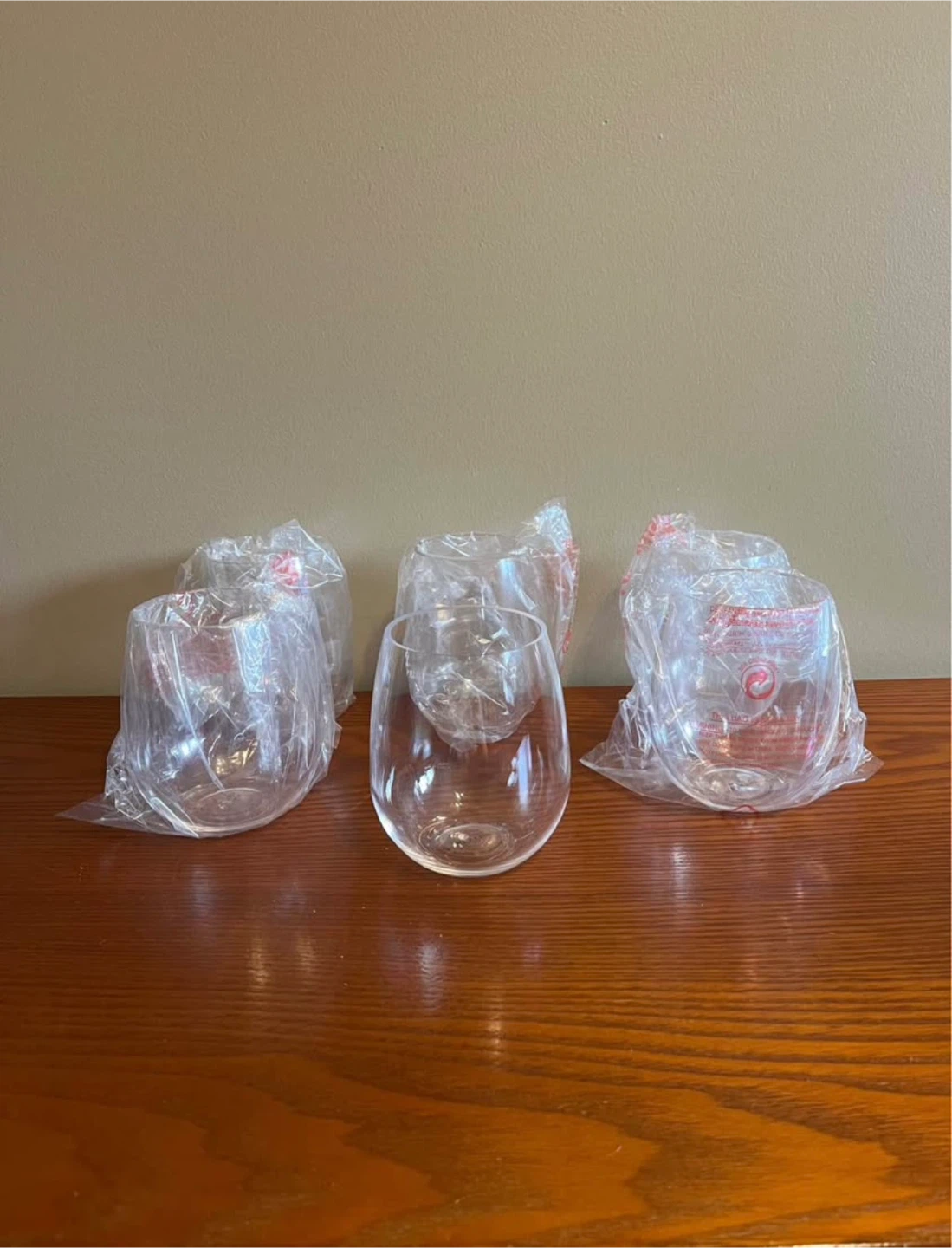 WINE STORAGE RACK & 6 ACRYLIC STEMLESS WINE GLASSES - photo 4