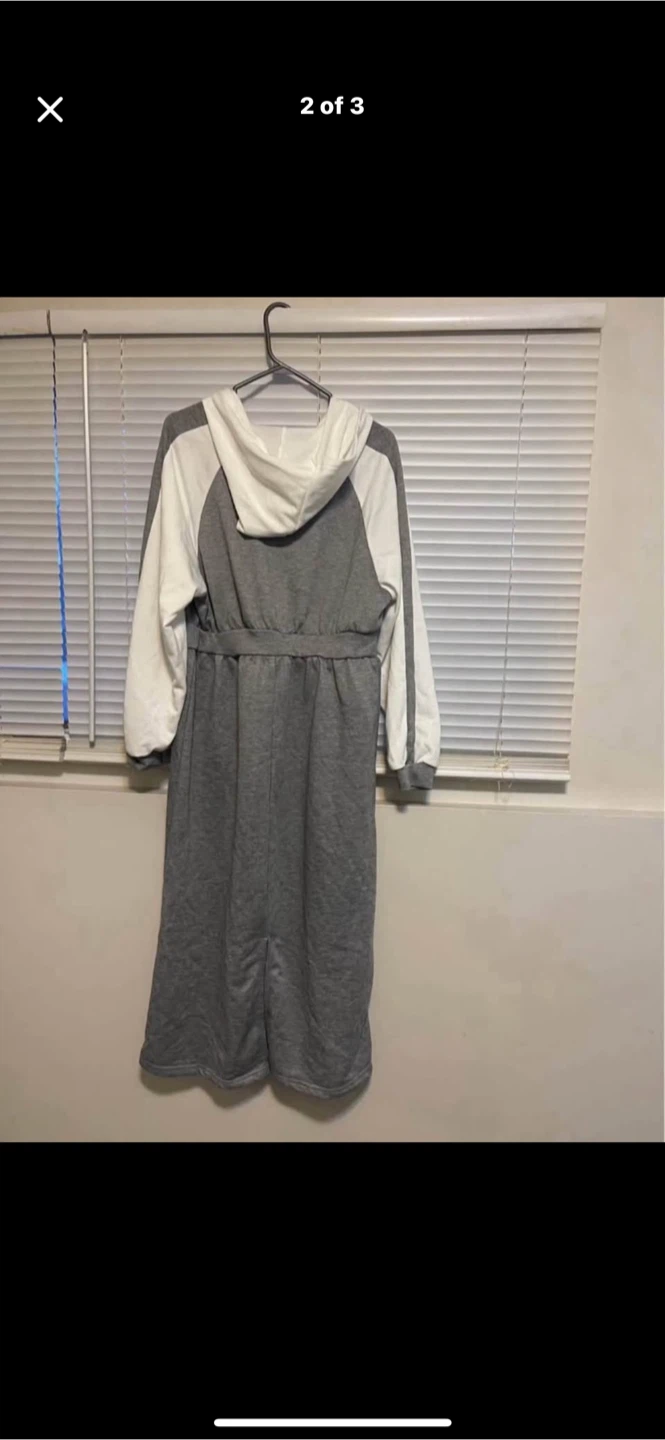 Grey and White Hooded Midi Dress - photo 2
