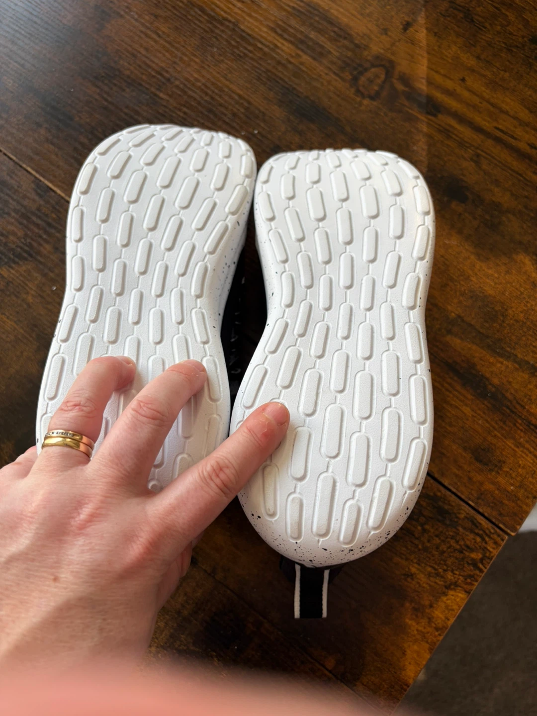 Adidas slip on gym shoe brand new size 7Y - photo 3