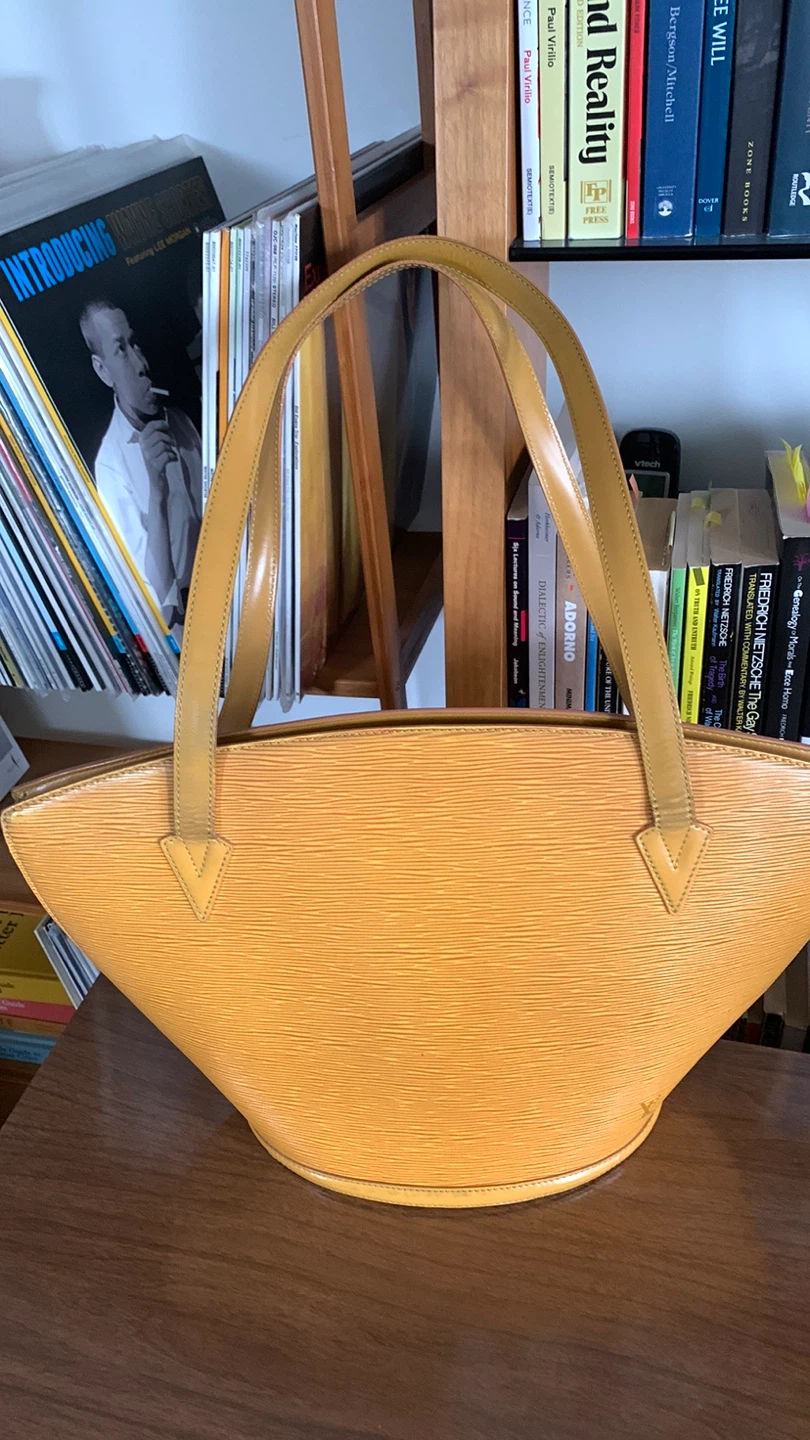 Louis Vuitton Epi Leather Shoulder Bag - photo 3