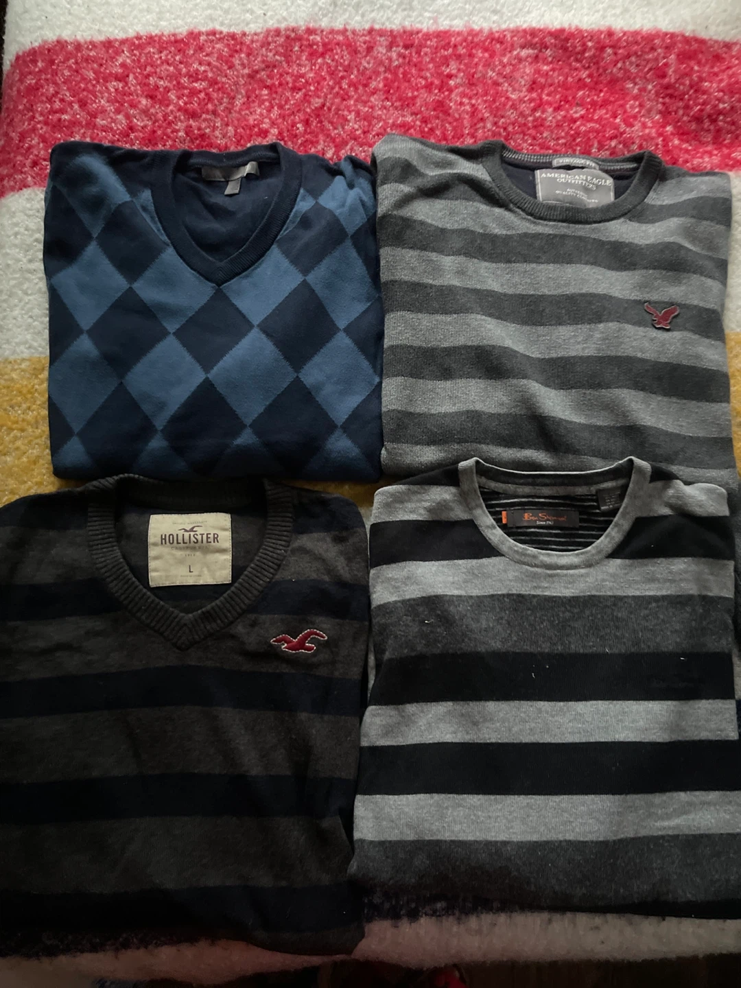 Bundle of 4 Men's Sweaters - Hollister, American Eagle, and more