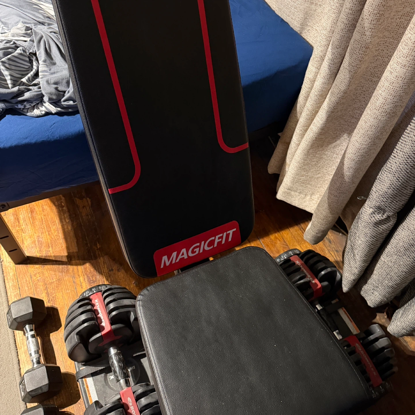 MAGICFIT Adjustable Weight Bench - photo 3