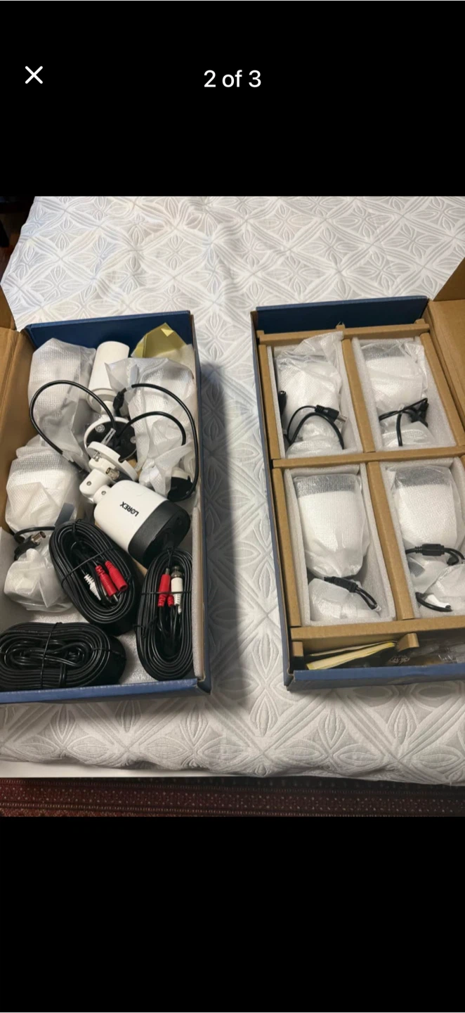 Lorex 1080p CVI Deterrence Bullet Camera NTSC C241DA-Z