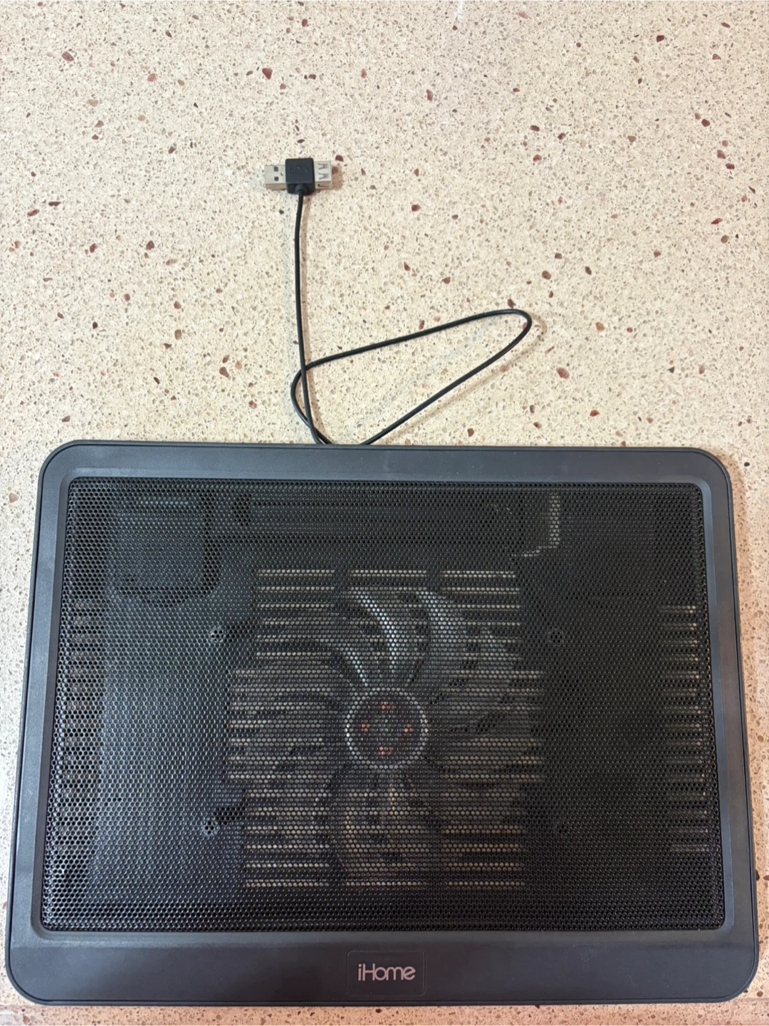 iHome IH-A300B Laptop Cooling Pad
