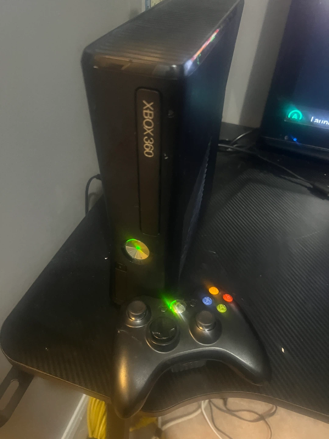 Xbox 360 S  Modded (RGH/JTAG)