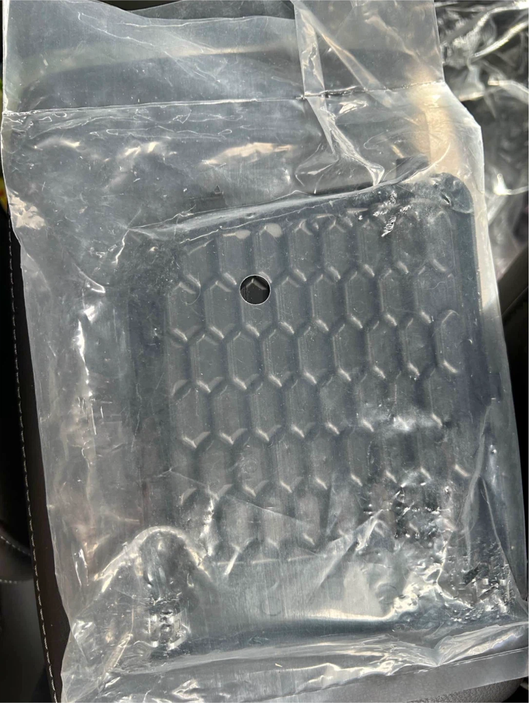 Left side Car Grille Cover - photo 2