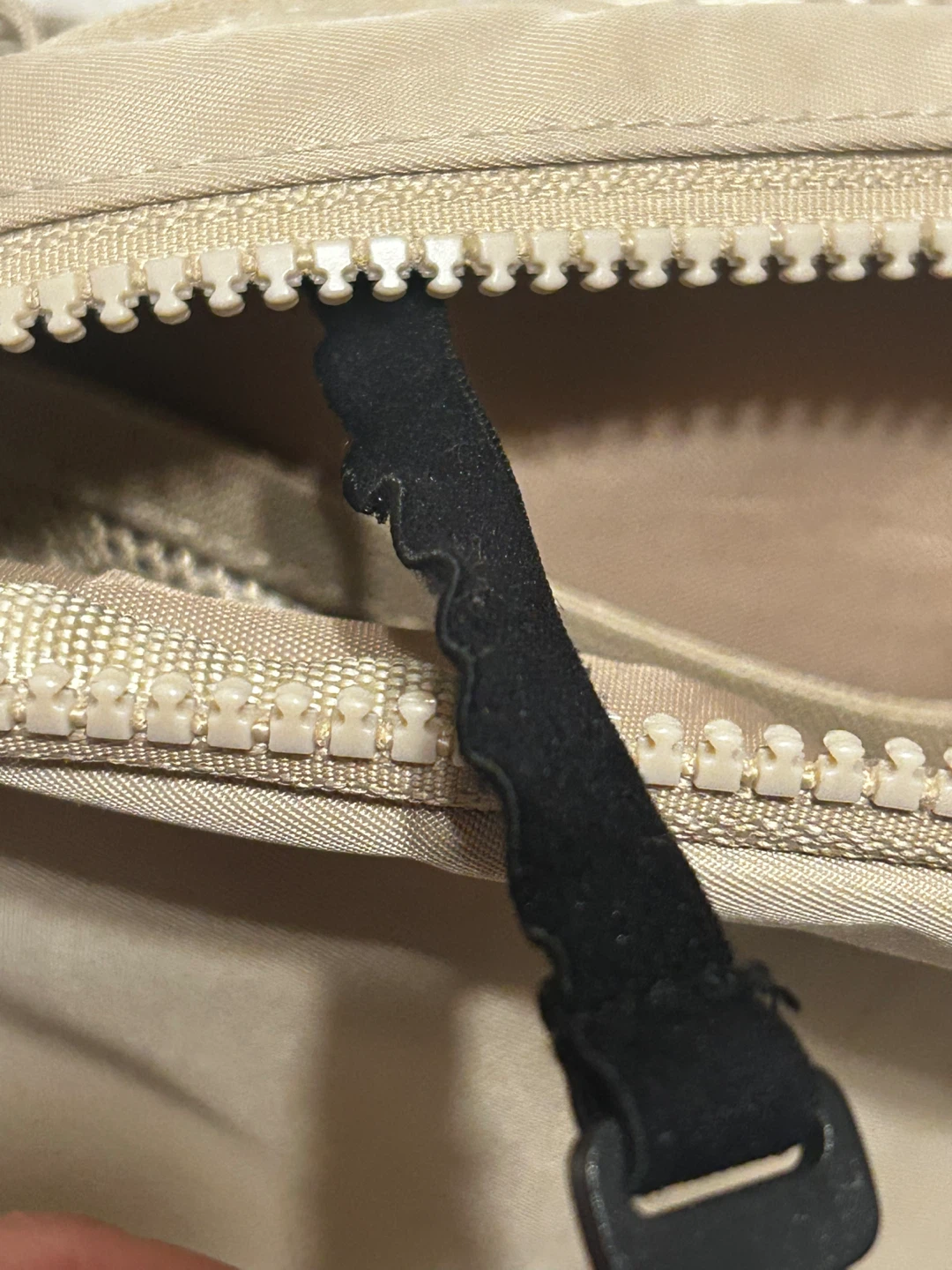 LOLE Belt Bag - photo 4