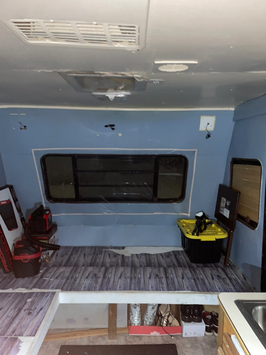 Dutchmen Classic Travel Trailer - photo 5