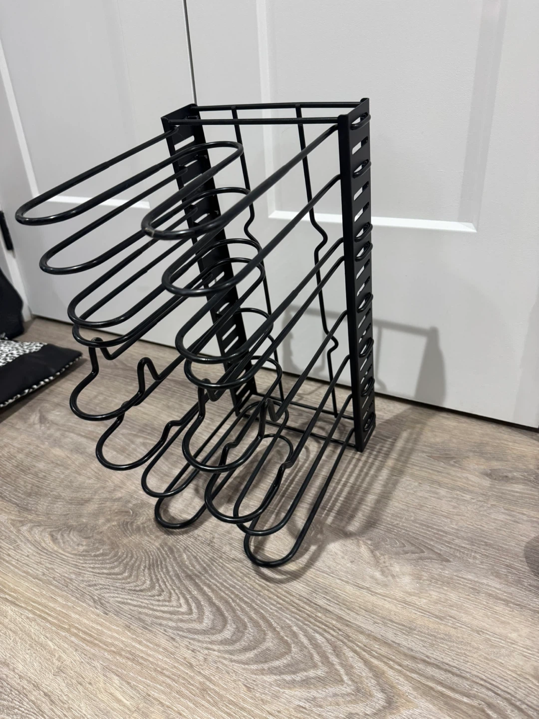 Pot and pan holder