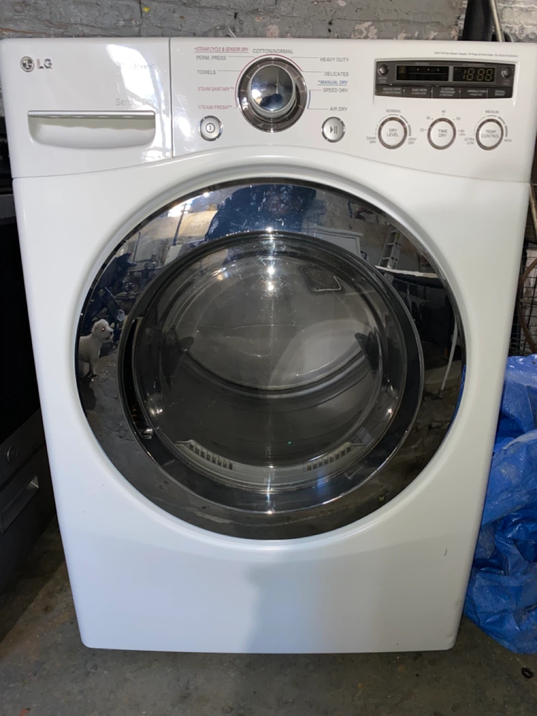 LG Front Load Washer & Electric Dryer – Only 6 Months Used