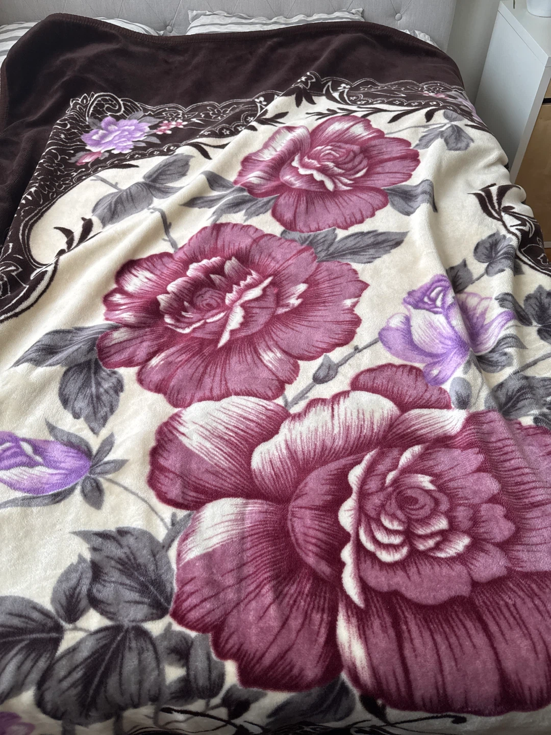 Fleece Blanket with Floral Design