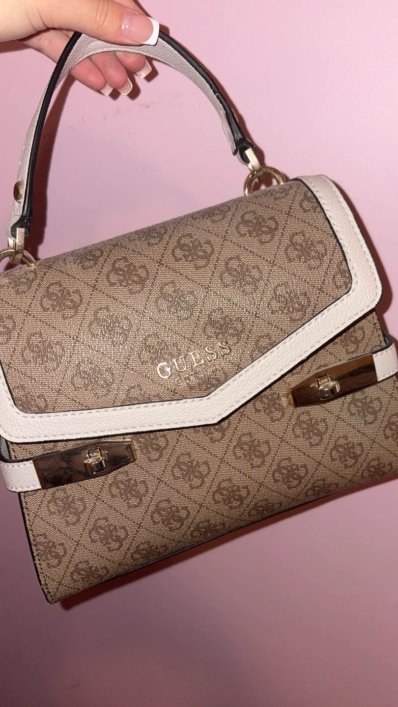 Guess purse