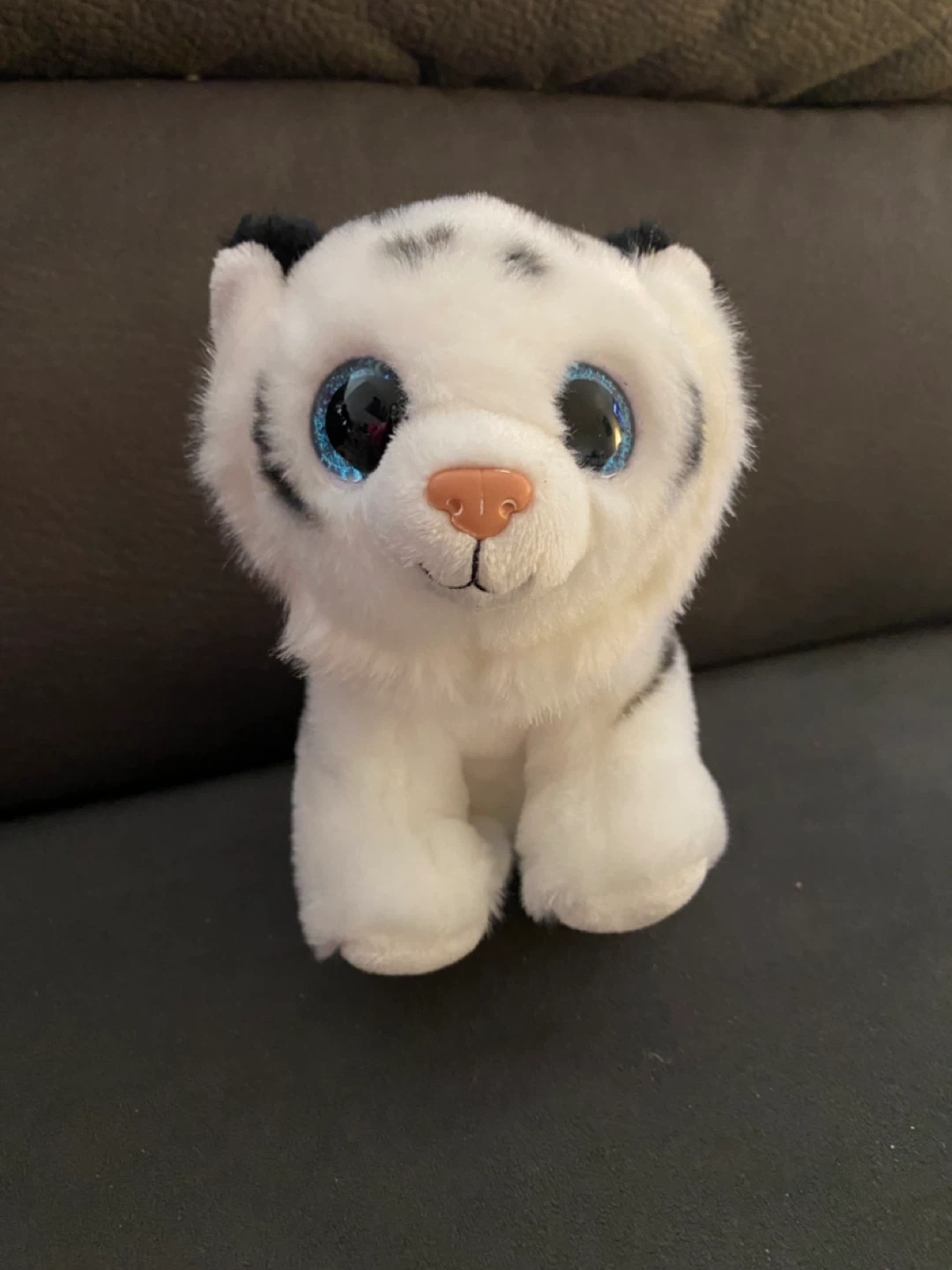 Ty Beanie Babies Tundra White Tiger Plush