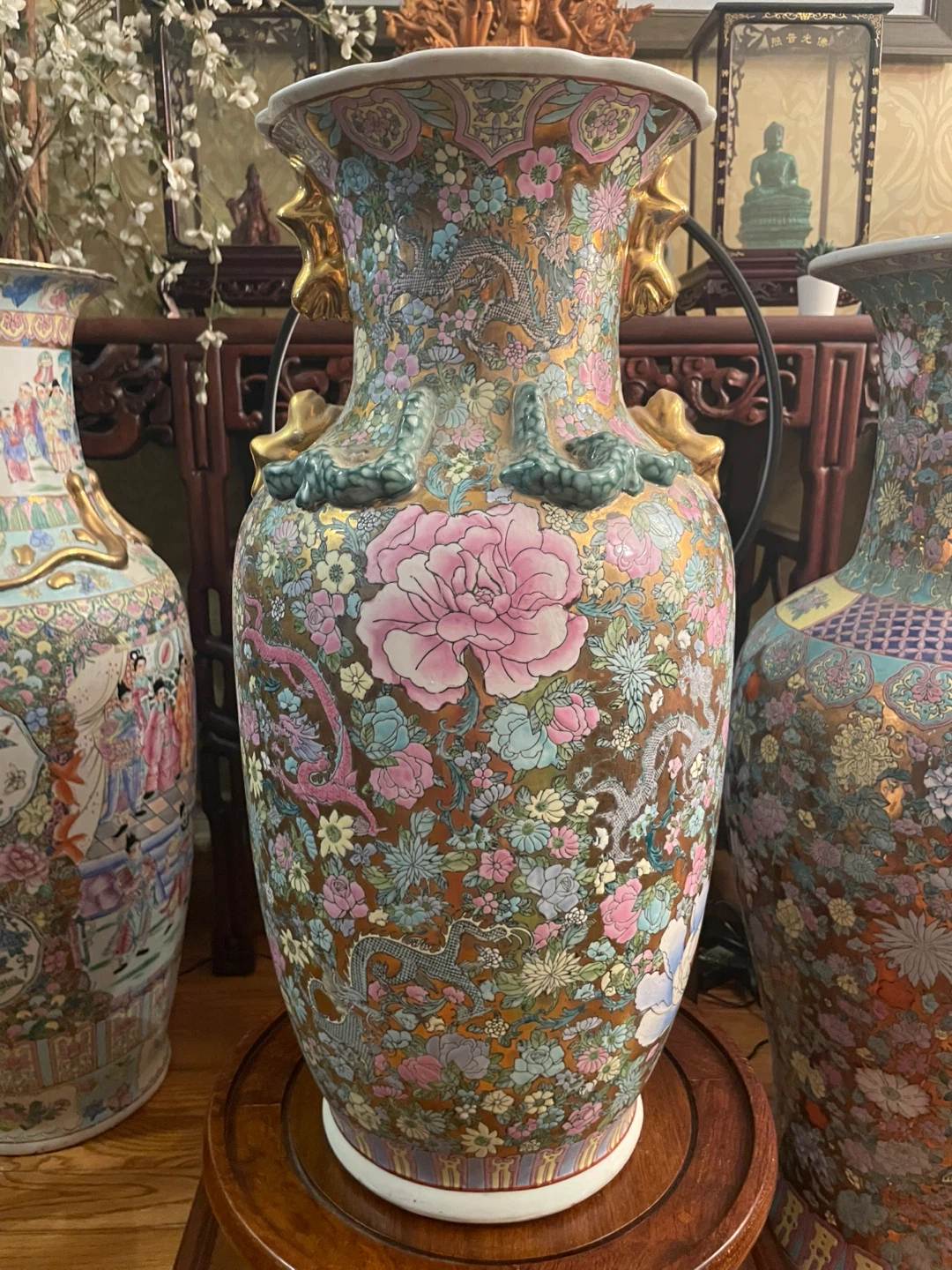 Large Vintage Porcelain Vase with Dragon and Floral Motif - photo 5