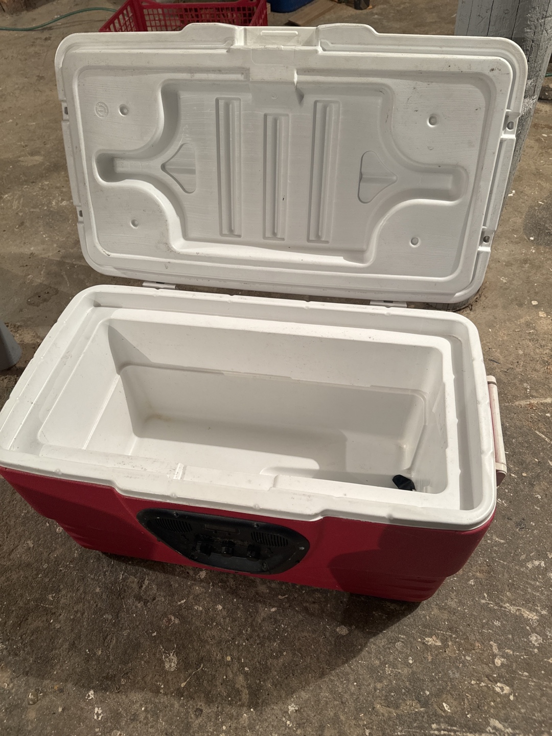 Coleman Cooler with Built-in Speaker - photo 2