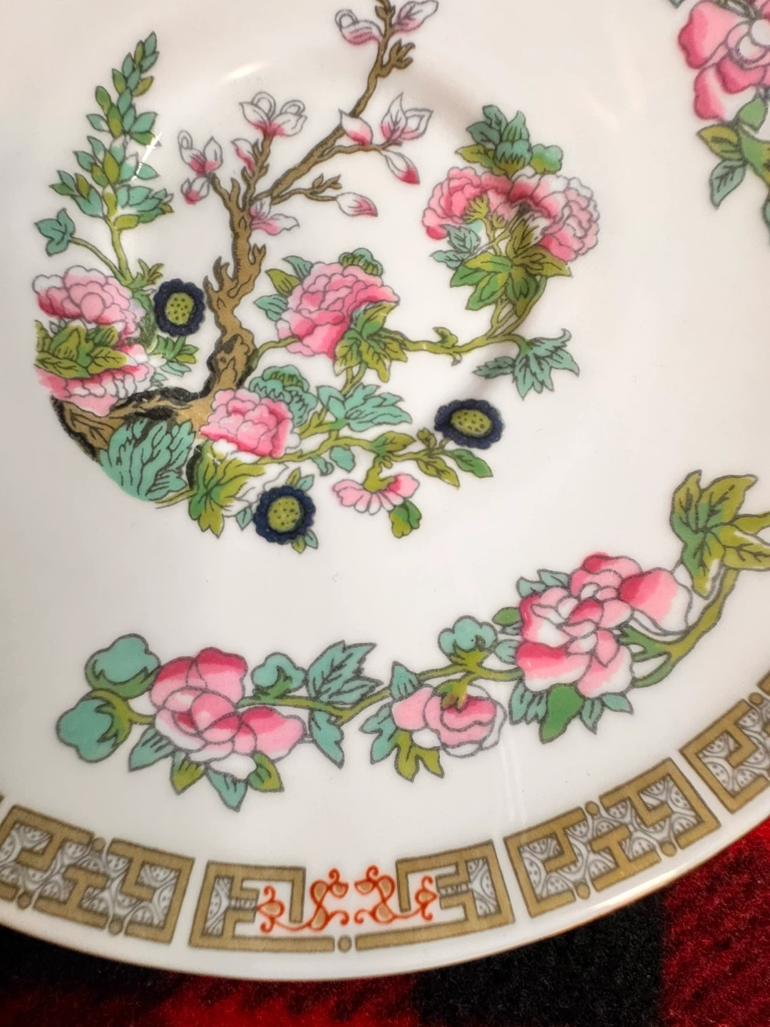 Vintage Royal Chelsea Bone China TeaCupSaucer Floral England - photo 3