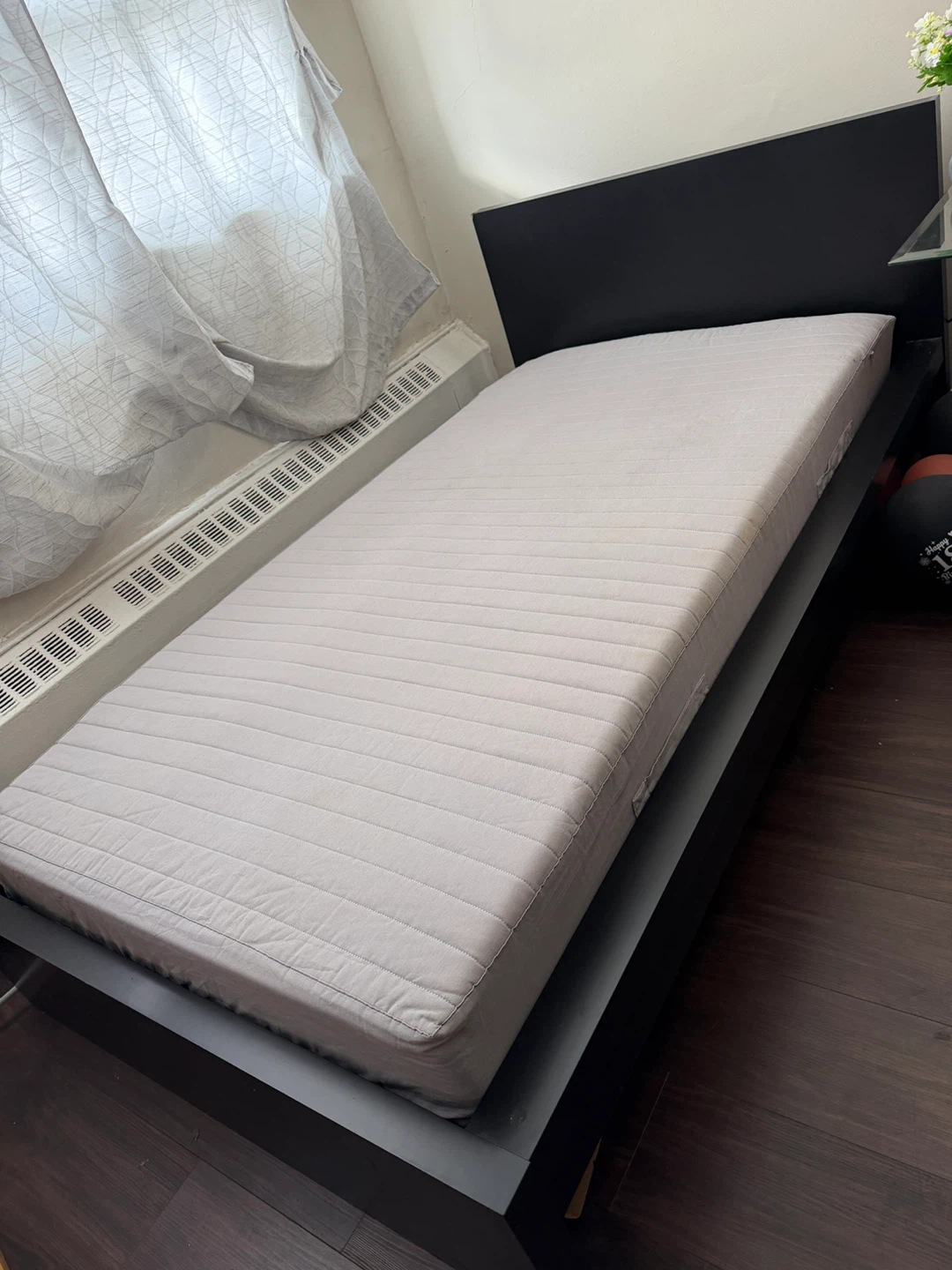 IKEA MALM Twin Bed Frame + Mattress - photo 3